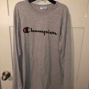 Champion Sweater. Size XL